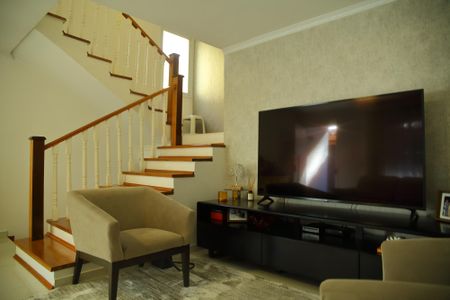 Casa à venda com 201m², 3 quartos e 3 vagasSala