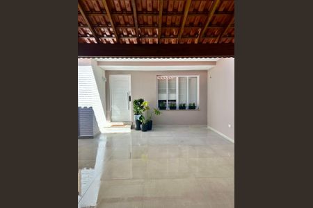 Casa à venda com 201m², 3 quartos e 3 vagas