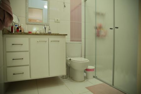 Casa à venda com 201m², 3 quartos e 3 vagasBanheiro 2