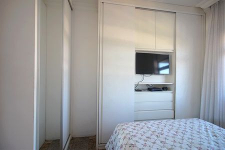 Apartamento à venda com 170m², 4 quartos e 2 vagasSemi suite