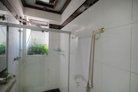 Apartamento à venda com 170m², 4 quartos e 2 vagasBanheiro