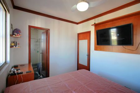 Apartamento à venda com 170m², 4 quartos e 2 vagasSuite