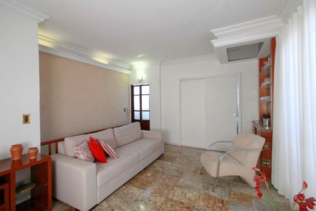 Apartamento à venda com 170m², 4 quartos e 2 vagasSala de Estar