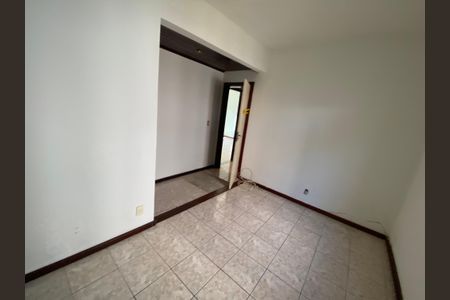 Casa à venda com 280m², 5 quartos e 1 vaga Casa à venda com 280m², 5 quartos e 1 vagaQuarto 2