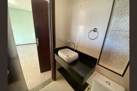 Casa à venda com 280m², 5 quartos e 1 vaga Casa à venda com 280m², 5 quartos e 1 vagaBanheiro da Suíte