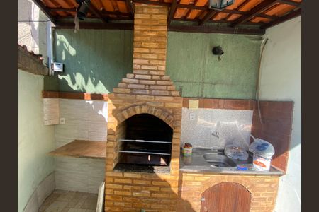 Casa à venda com 280m², 5 quartos e 1 vaga Casa à venda com 280m², 5 quartos e 1 vagaArea Churrasco