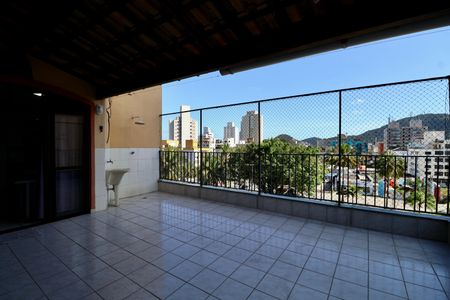 Apartamento para alugar com 143m², 3 quartos e 1 vagaVaranda