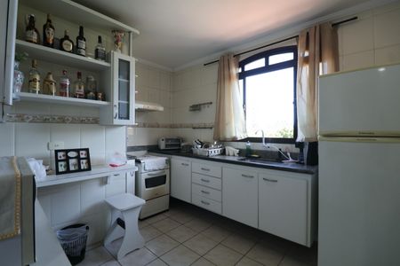 Apartamento para alugar com 143m², 3 quartos e 1 vagaCozinha