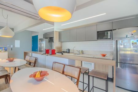 Apartamento à venda com 80m², 3 quartos e 1 vagaCozinha e Área de Serviço