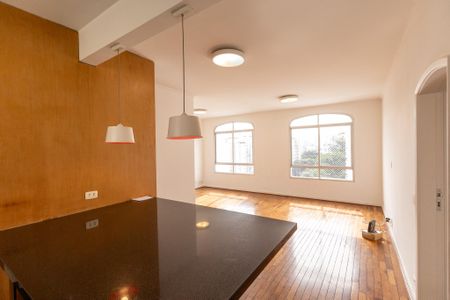 Apartamento para alugar com 123m², 4 quartos e 1 vaga Apartamento para alugar com 123m², 4 quartos e 1 vagaSala