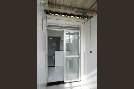 Apartamento para alugar com 79m², 2 quartos e 1 vagaÁrea de serviço