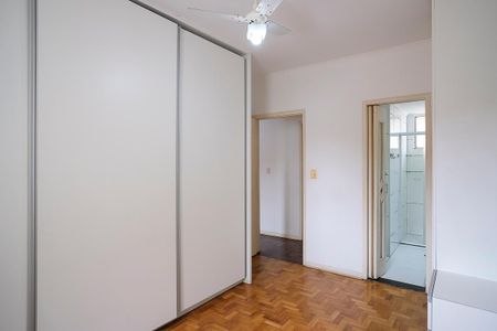 Apartamento para alugar com 79m², 2 quartos e 1 vagaSuíte