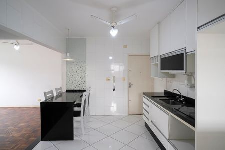 Apartamento para alugar com 79m², 2 quartos e 1 vagaCozinha