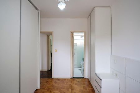 Apartamento para alugar com 79m², 2 quartos e 1 vagaSuíte