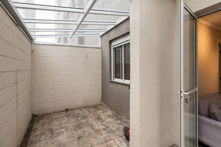 Quintal de apartamento à venda com 2 quartos, 66m² em Água Branca, São Paulo