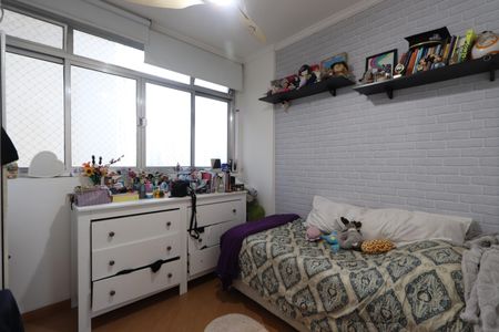 Apartamento à venda com 115m², 3 quartos e 1 vagaQuarto 1