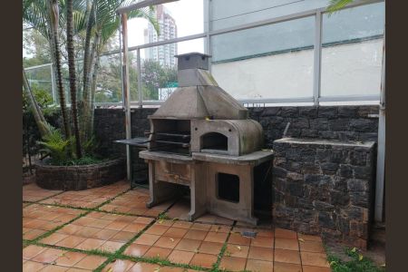 Apartamento à venda com 115m², 3 quartos e 1 vaga Apartamento à venda com 115m², 3 quartos e 1 vagaÁrea comum - Churrasqueira