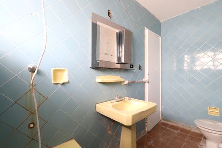 Apartamento à venda com 60m², 1 quarto e sem vagaBanheiro