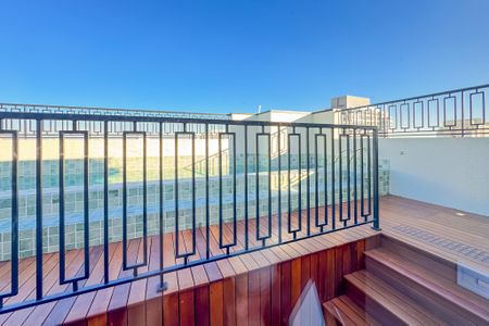 Studio à venda com 29m², 1 quarto e sem vaga Studio à venda com 29m², 1 quarto e sem vagaPiscina
