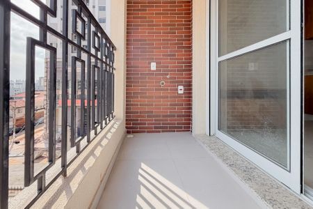 Studio à venda com 29m², 1 quarto e sem vaga Studio à venda com 29m², 1 quarto e sem vagaVaranda
