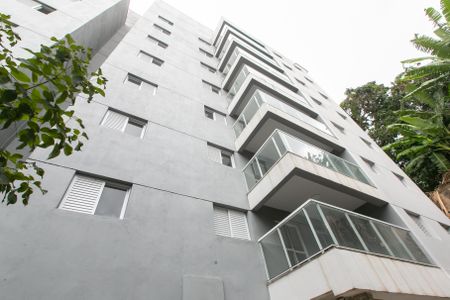 Apartamento para alugar com 47m², 2 quartos e sem vagaFachada