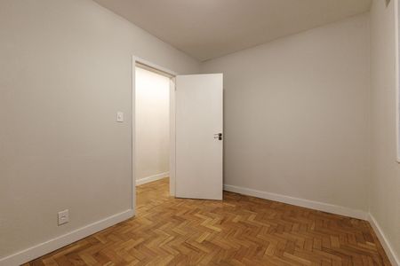 Apartamento à venda com 75m², 2 quartos e 1 vaga Apartamento à venda com 75m², 2 quartos e 1 vagaQuarto 1