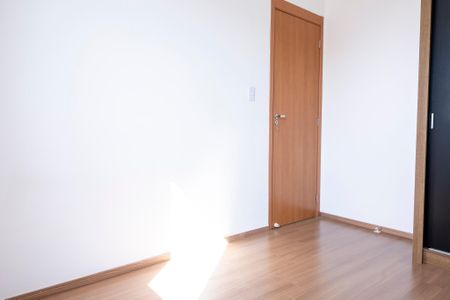 Quarto de apartamento para alugar com 2 quartos, 56m² em Aparecidinha, Sorocaba