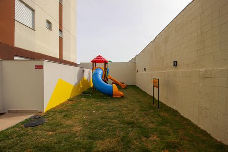 Apartamento para alugar com 56m², 2 quartos e 1 vaga Apartamento para alugar com 56m², 2 quartos e 1 vagaÁrea comum - Playground