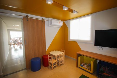 Apartamento para alugar com 56m², 2 quartos e 1 vaga Apartamento para alugar com 56m², 2 quartos e 1 vagaEspaço Kids