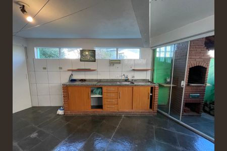 Casa de condomínio à venda com 137m², 4 quartos e 5 vagas Casa de condomínio à venda com 137m², 4 quartos e 5 vagasÁrea comum