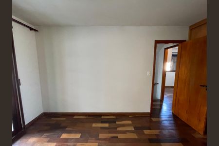 Casa de condomínio à venda com 137m², 4 quartos e 5 vagas Casa de condomínio à venda com 137m², 4 quartos e 5 vagasQuarto 4