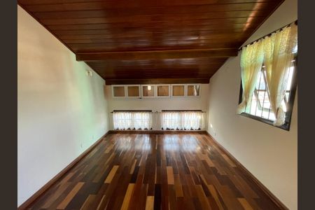 Casa de condomínio à venda com 137m², 4 quartos e 5 vagas Casa de condomínio à venda com 137m², 4 quartos e 5 vagasQuarto 1