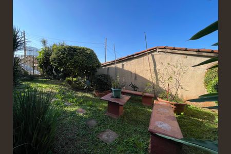 Casa de condomínio à venda com 137m², 4 quartos e 5 vagas Casa de condomínio à venda com 137m², 4 quartos e 5 vagasÁrea comum