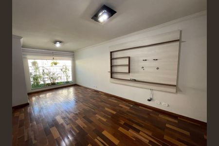 Casa de condomínio à venda com 137m², 4 quartos e 5 vagas Casa de condomínio à venda com 137m², 4 quartos e 5 vagasSala