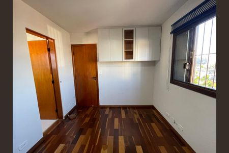Casa de condomínio à venda com 137m², 4 quartos e 5 vagas Casa de condomínio à venda com 137m², 4 quartos e 5 vagasQuarto 3