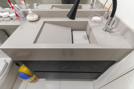 Apartamento à venda com 61m², 2 quartos e 1 vagaBanheiro Social