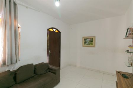 Casa à venda com 119m², 3 quartos e 4 vagasSala