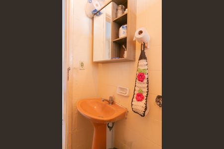 Casa à venda com 119m², 3 quartos e 4 vagasBanheiro Social