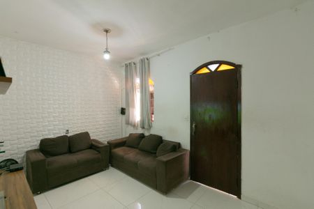 Casa à venda com 119m², 3 quartos e 4 vagasSala