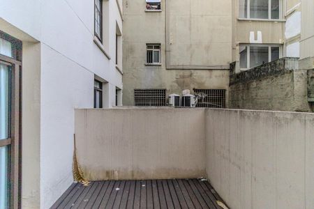 Studio à venda com 31m², 1 quarto e sem vaga Studio à venda com 31m², 1 quarto e sem vagaVaranda