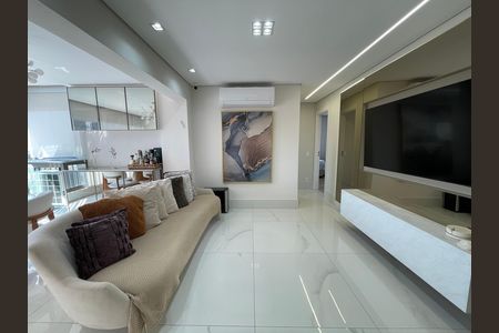 Apartamento à venda com 78m², 2 quartos e 1 vaga Apartamento à venda com 78m², 2 quartos e 1 vagaSala