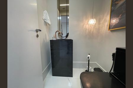Apartamento à venda com 78m², 2 quartos e 1 vaga Apartamento à venda com 78m², 2 quartos e 1 vagaLavabo