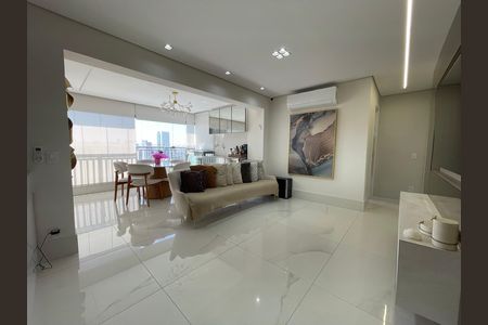 Apartamento à venda com 78m², 2 quartos e 1 vaga Apartamento à venda com 78m², 2 quartos e 1 vagaSala