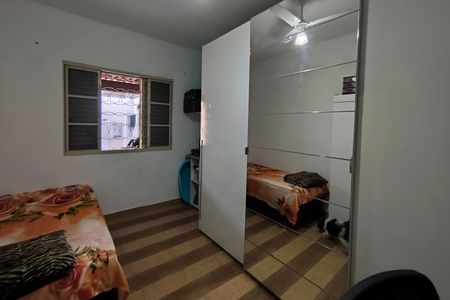 Casa para alugar com 160m², 2 quartos e 2 vagas Casa para alugar com 160m², 2 quartos e 2 vagasQuarto