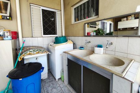 Casa para alugar com 160m², 2 quartos e 2 vagas Casa para alugar com 160m², 2 quartos e 2 vagasÁrea de Serviço