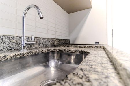 Studio à venda com 38m², 1 quarto e sem vaga Studio à venda com 38m², 1 quarto e sem vagaCozinha