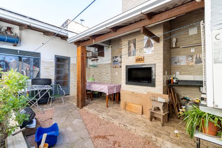 Casa à venda com 61m², 1 quarto e 1 vaga Casa à venda com 61m², 1 quarto e 1 vagaQuintal