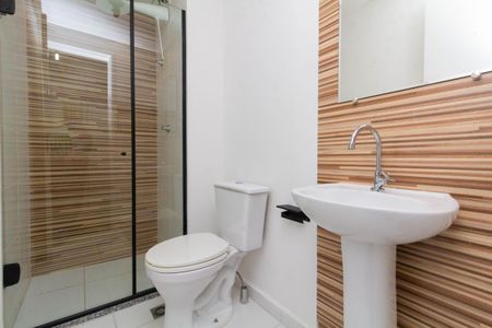 Apartamento para alugar com 39m², 2 quartos e sem vaga Apartamento para alugar com 39m², 2 quartos e sem vagaBanheiro Social