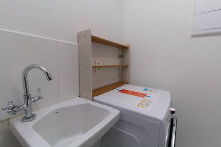 Apartamento para alugar com 39m², 2 quartos e sem vaga Apartamento para alugar com 39m², 2 quartos e sem vagaÁrea de Serviço