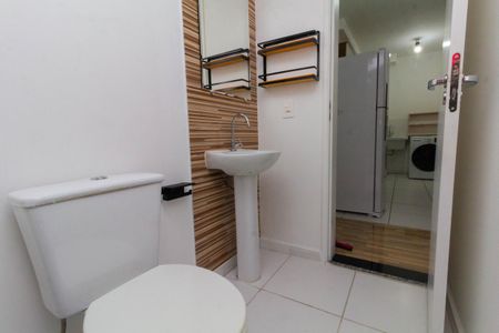 Apartamento para alugar com 39m², 2 quartos e sem vaga Apartamento para alugar com 39m², 2 quartos e sem vagaBanheiro Social